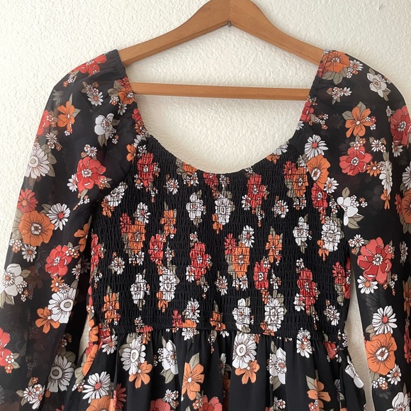 Floral Midi Dress - Picture 7 of 7